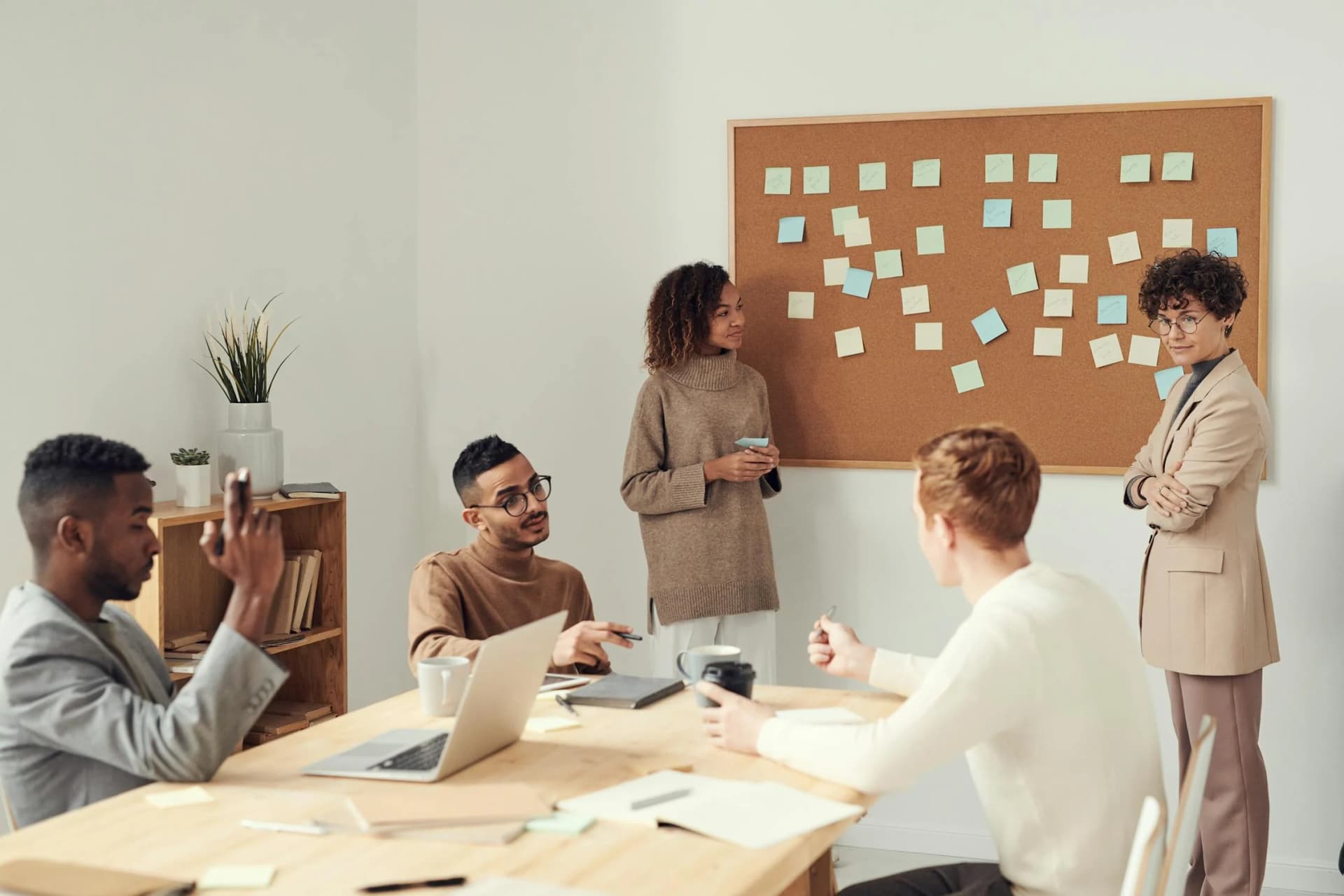 4 Steps to Successfully Deploy New Workplace Technology