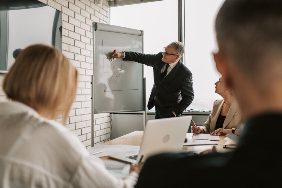 Top Hybrid Work Trends for 2023 and Beyond