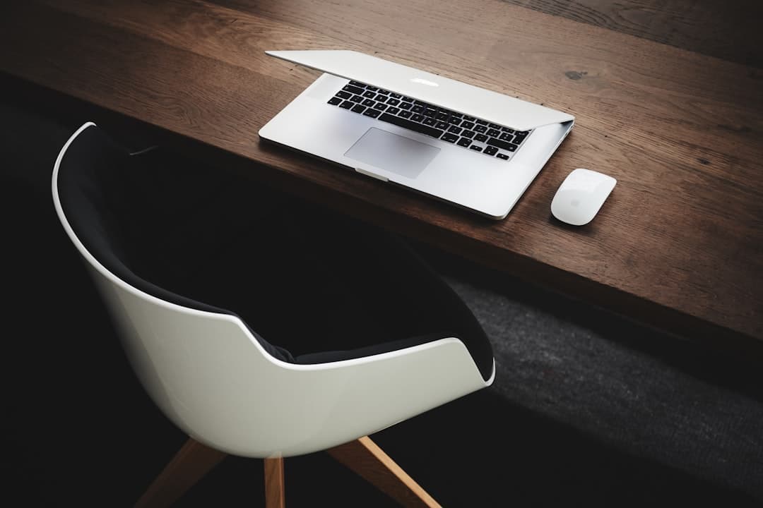 Hybrid Work Scheduling: 6 Popular Myths Debunked